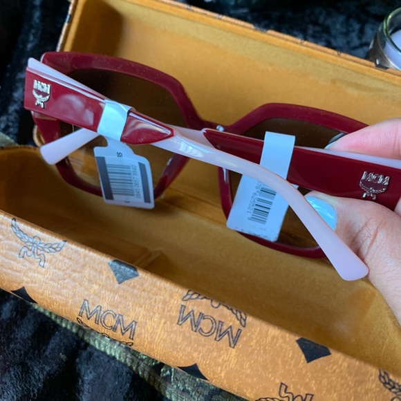 SOLD⛔️Authentic MCM star Studs 55 acetate colorblock sunglasses - Picture 14 of 14